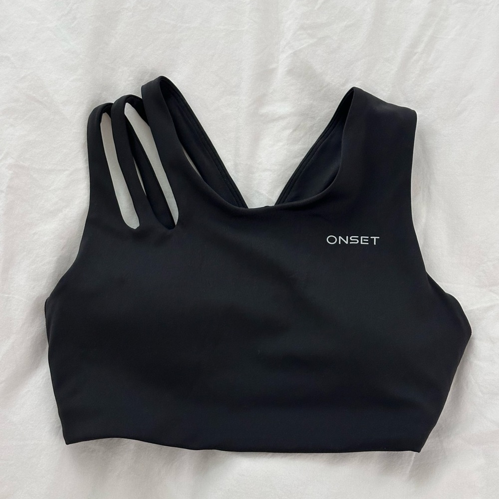 Onset - signature 3 strap sports bra